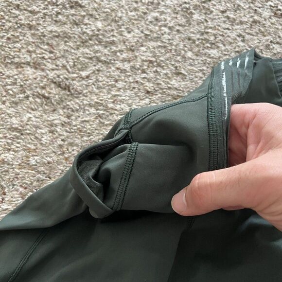Lululemon Find Focus 7/8 Tight 25" Deep Ivy Green Size 4 PLEASE READ - Picture 8 of 10